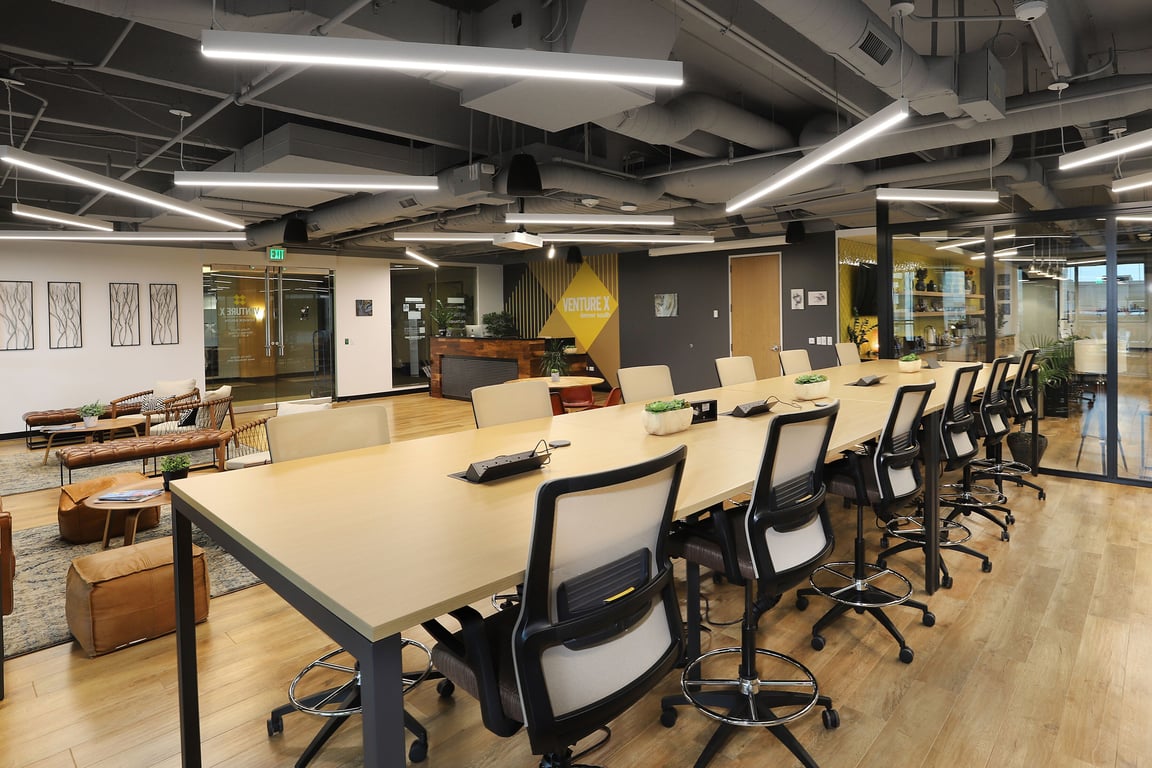 An interior shot of Venture X - Denver South