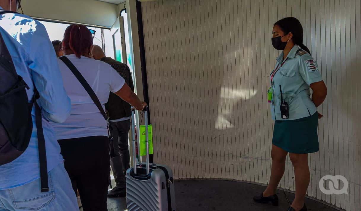 Cuba extiende hasta septiembre de 2025 la exención de aranceles a alimentos, medicinas y plantas eléctricas